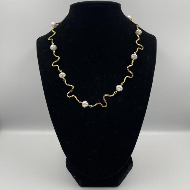 Pearl Wave Necklace