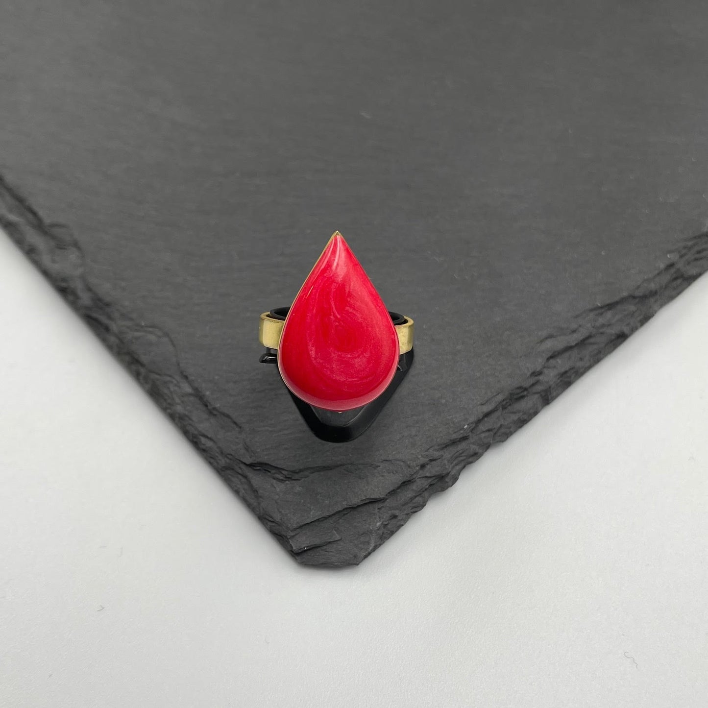 Fuchsia Flame Ring