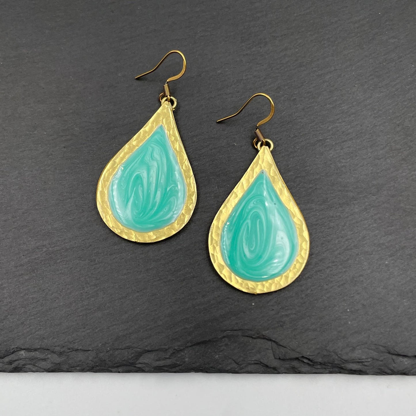 Mint Aura Earrings