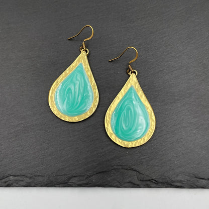 Mint Aura Earrings