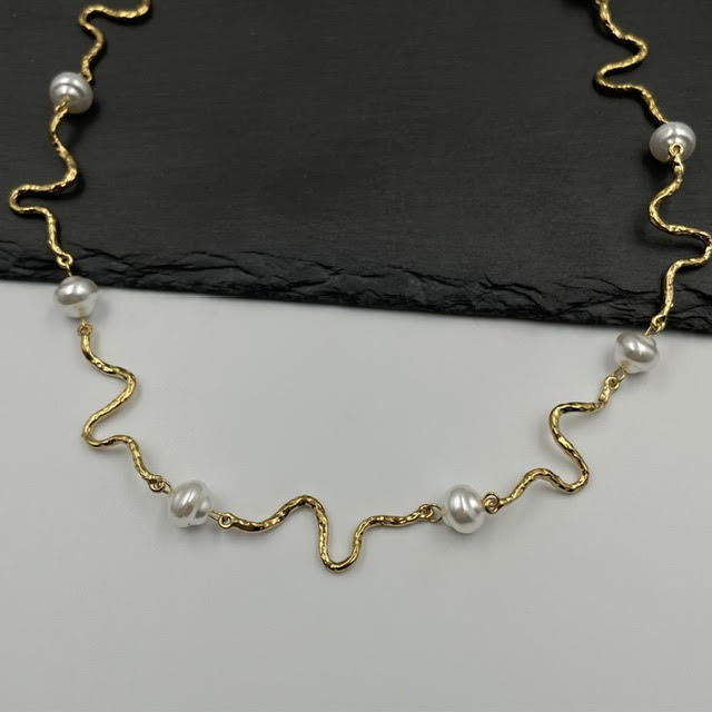 Pearl Wave Necklace