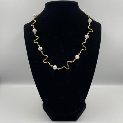 Pearl Wave Necklace
