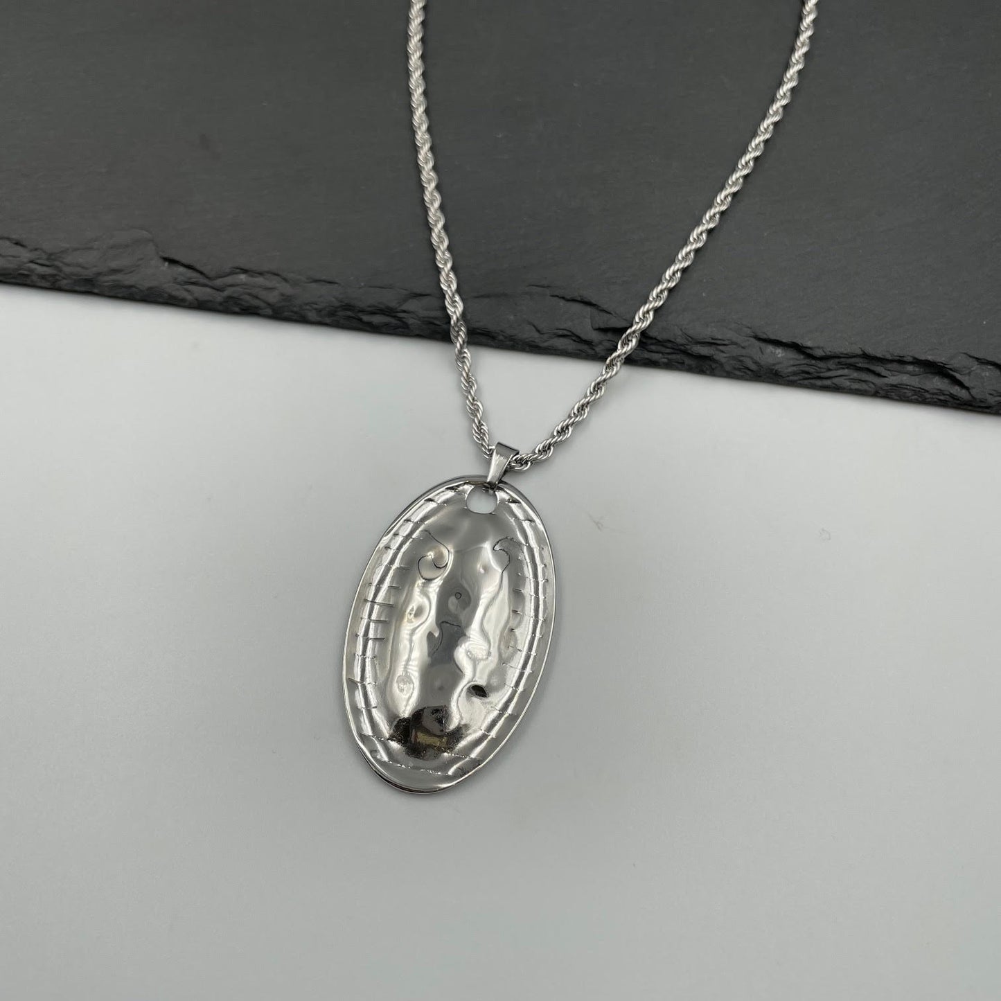 Sia Necklace