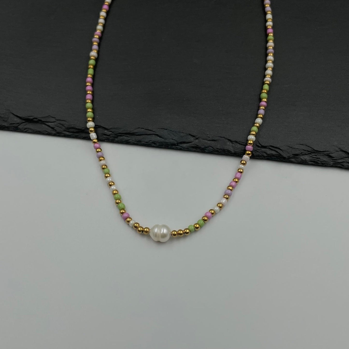 Λεπτομέρεια Dahlia Necklace από ανοξείδωτο ατσάλι
