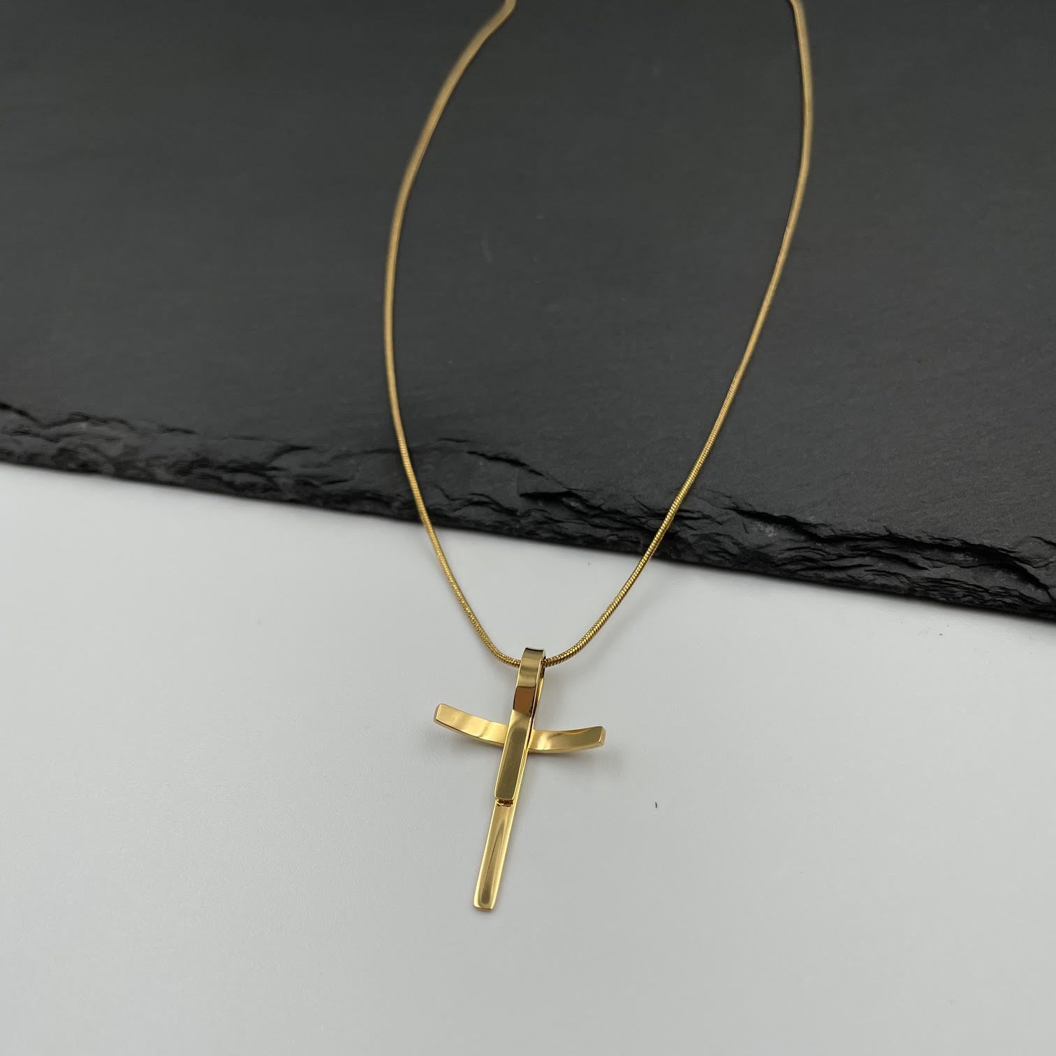 Λεπτομέρεια Francesca Necklace από ανοξείδωτο ατσάλι