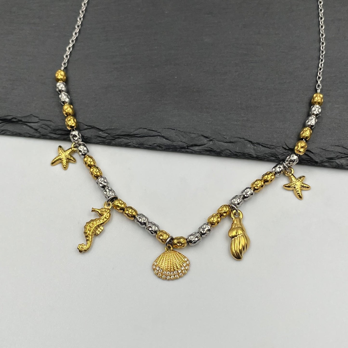 Λεπτομέρεια Luciana Necklace από ανοξείδωτο ατσάλι