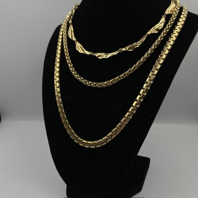 Twist Chain Necklace