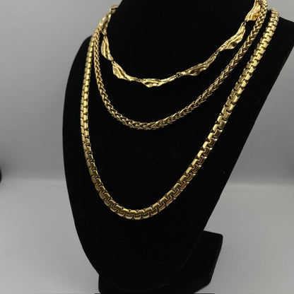 Twist Chain Necklace