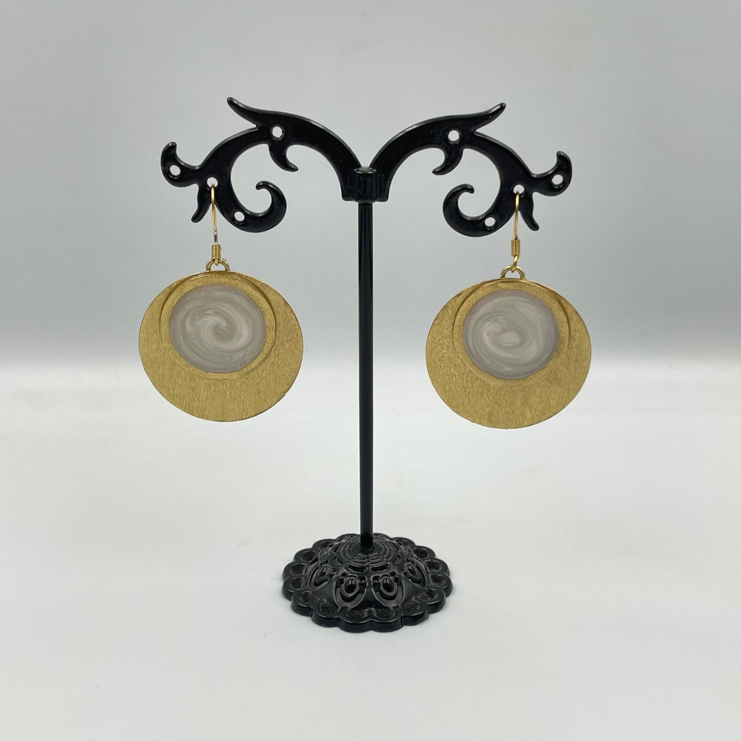 Vanilla Glow Earrings