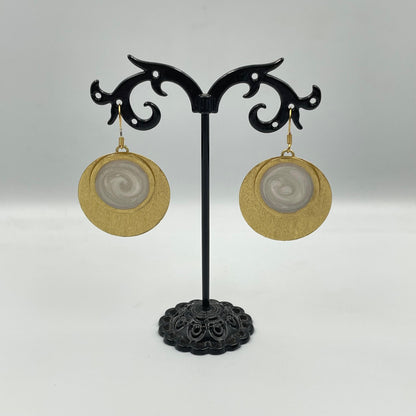 Vanilla Glow Earrings